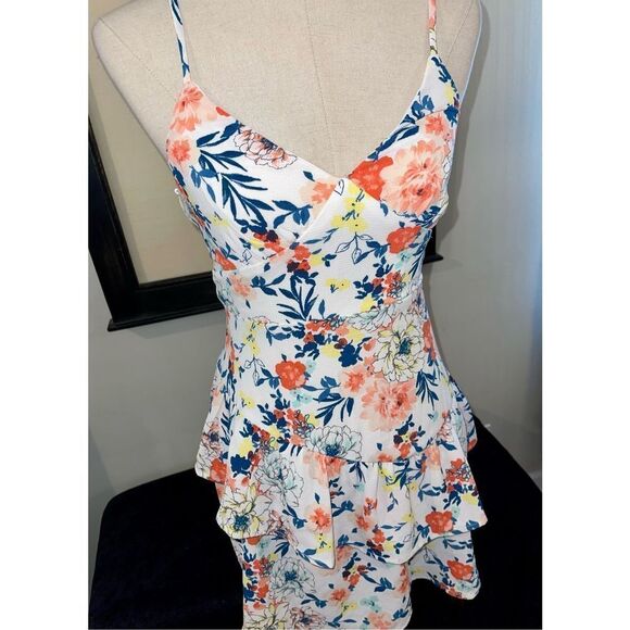 City Studio Floral Dress - NWT - Size 1 Juniors - Picture 7 of 12
